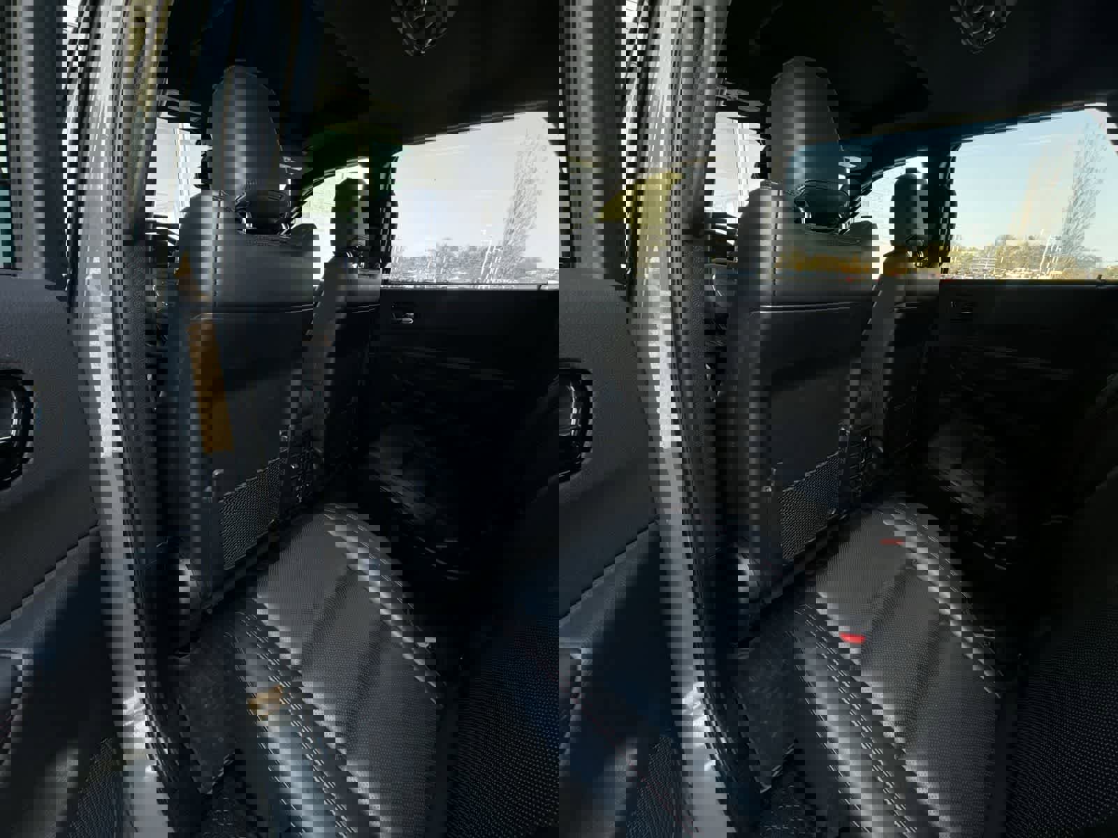 Certified 2023 Dodge Durango R/T image 19