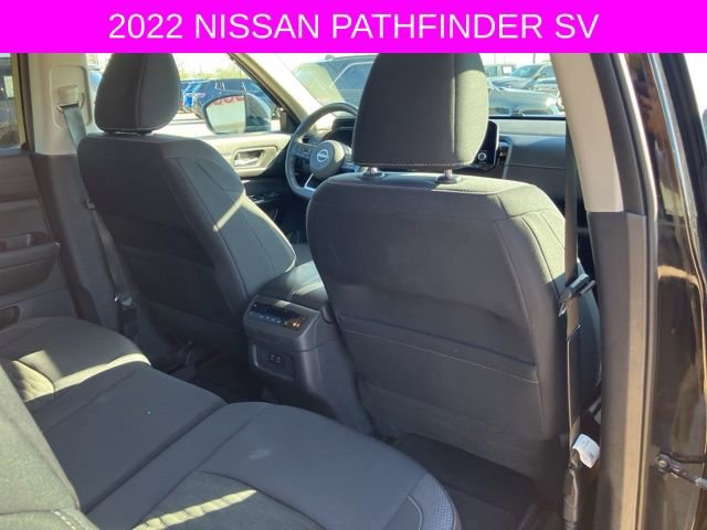 Used 2022 Nissan Pathfinder SV image 13