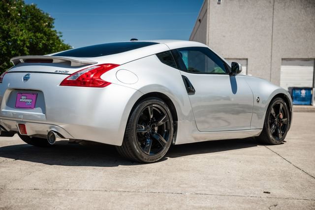 Used 2009 Nissan 370Z Touring w/ Sport Pkg image 43