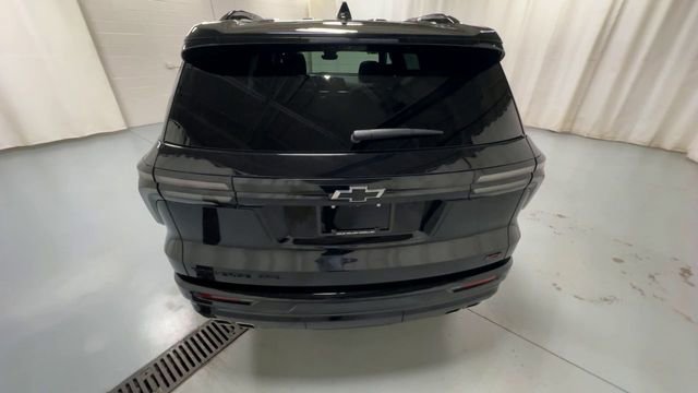 Used 2024 Chevrolet Traverse RS w/ LPO, Floor Liner Package image 7
