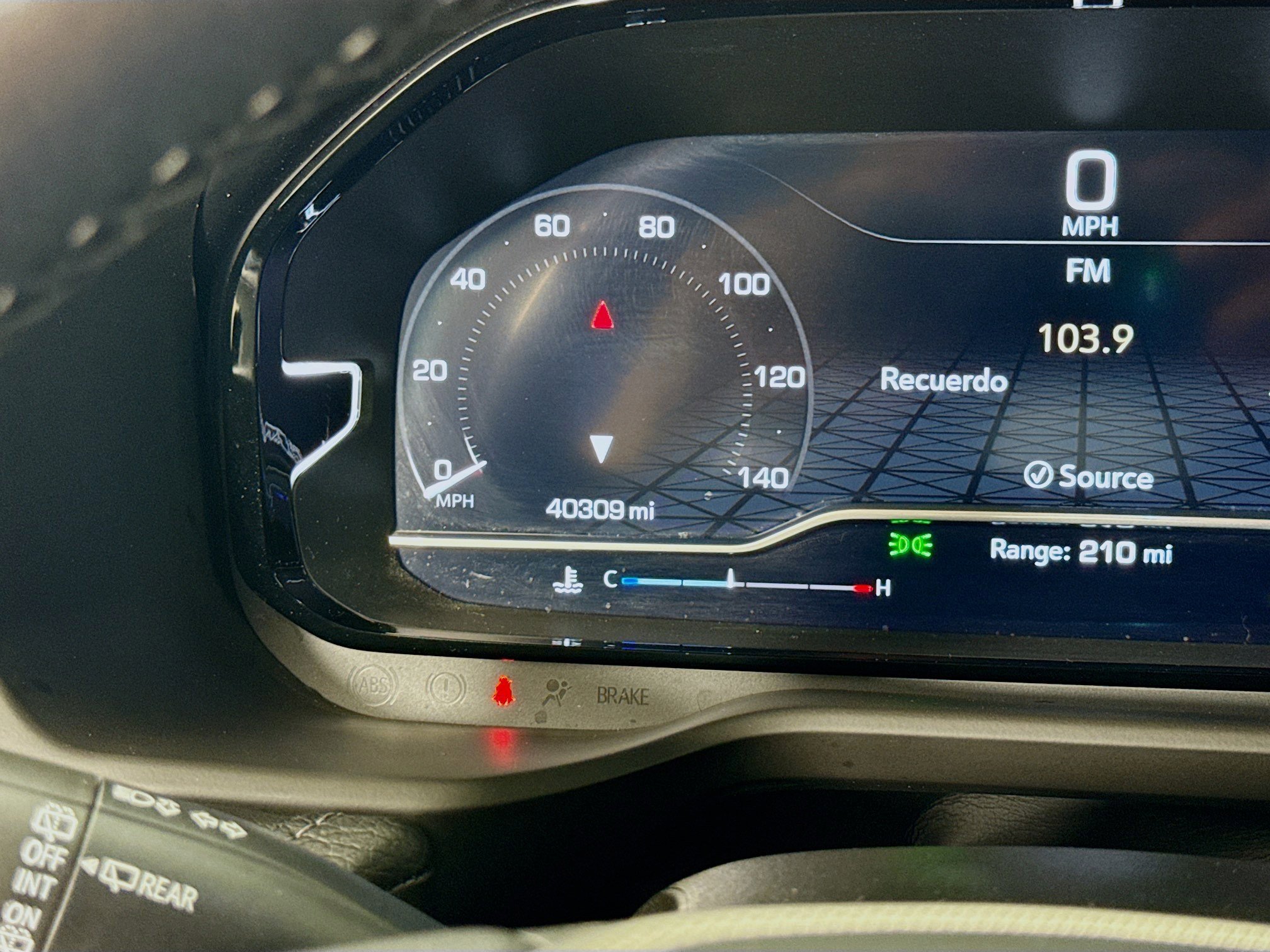 Used 2022 GMC Yukon Denali image 12