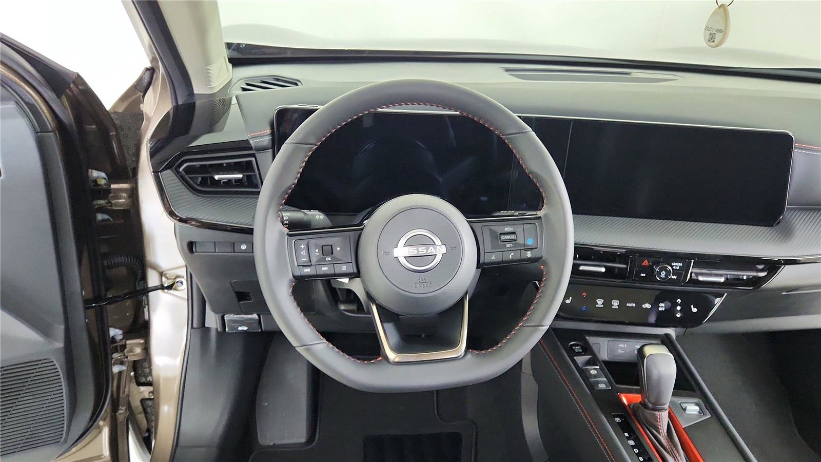 New 2026 Nissan Kicks SR w/ Cold Weather Package image 20
