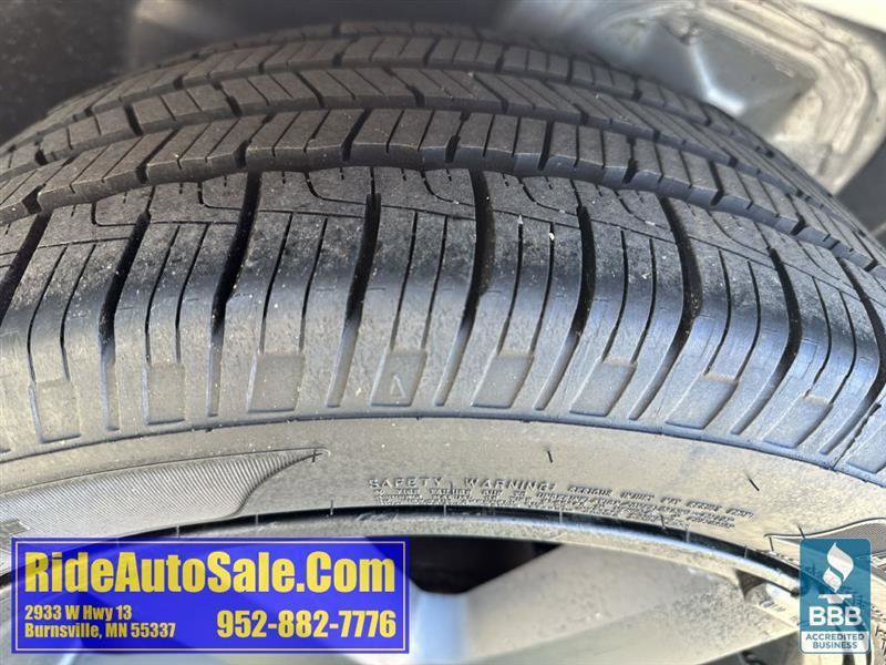 Used 2013 Dodge Avenger SXT w/ Rallye Appearance Group FWD image 29