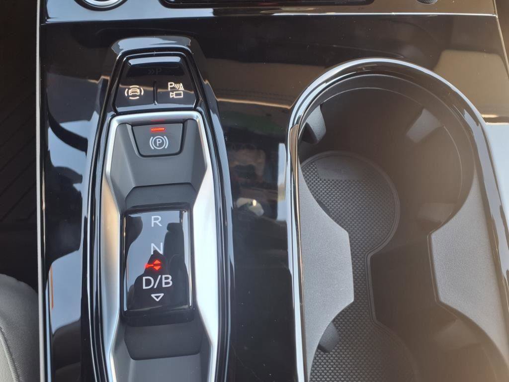 New 2025 Audi A6 e-tron Premium Plus RWD image 17