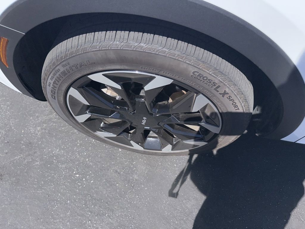 Used 2025 Kia Sorento EX w/ Panoramic Sunroof Package image 27