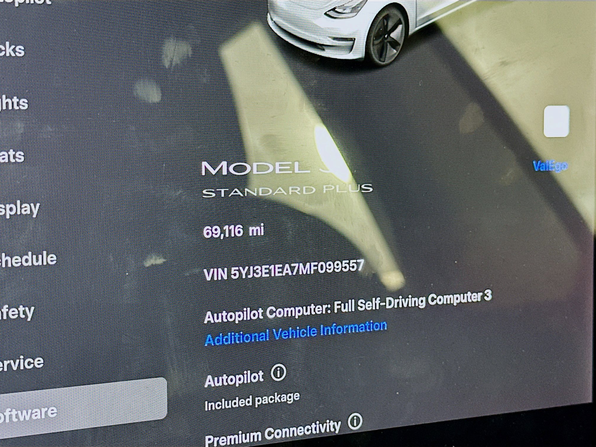 Used 2021 Tesla Model 3 Standard Range Plus RWD image 18