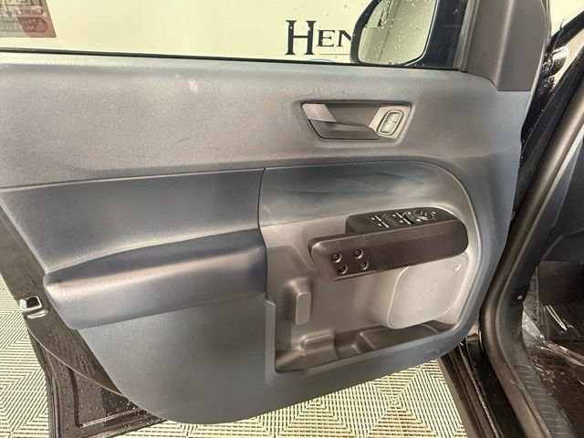 Used 2023 Ford Maverick XLT w/ Black Appearance Package image 13