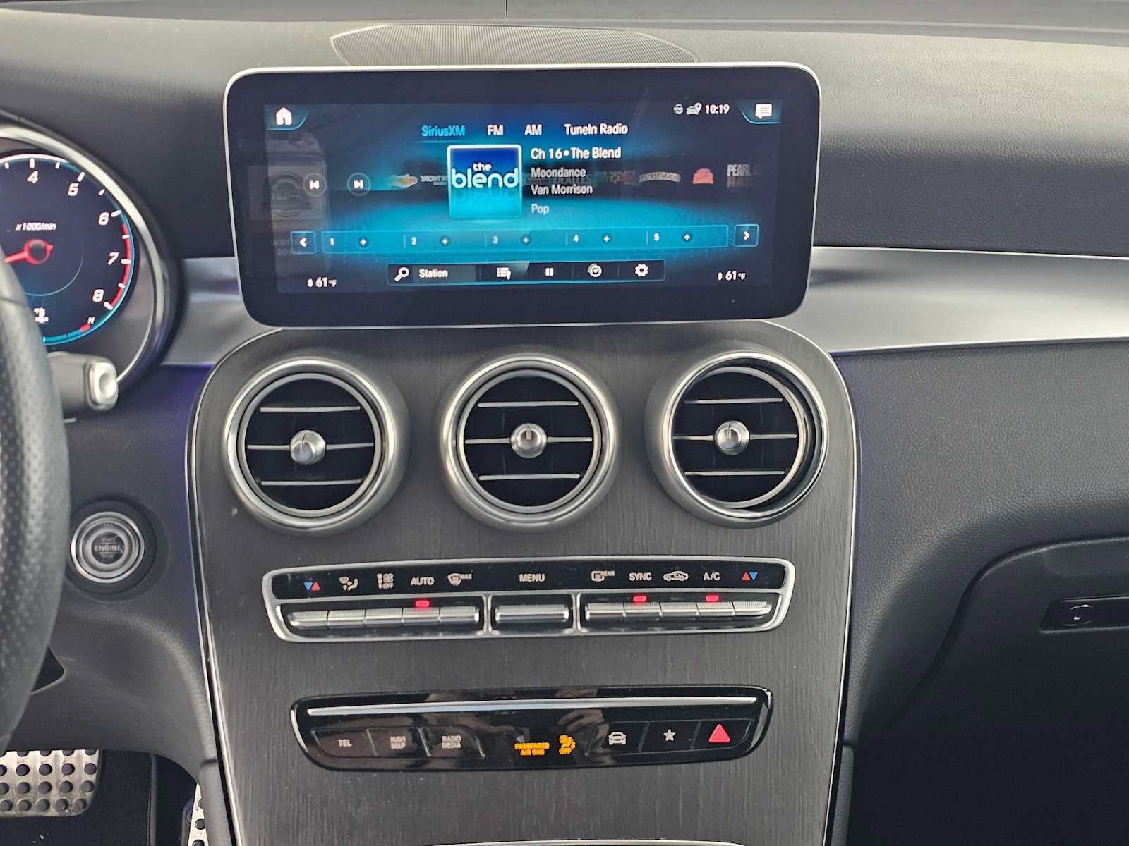 Used 2022 Mercedes-Benz GLC 300 image 26
