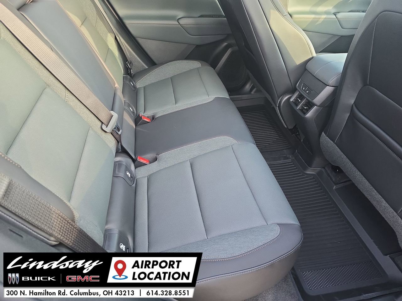 New 2026 GMC Terrain AT4 w/ Convenience Package III image 27