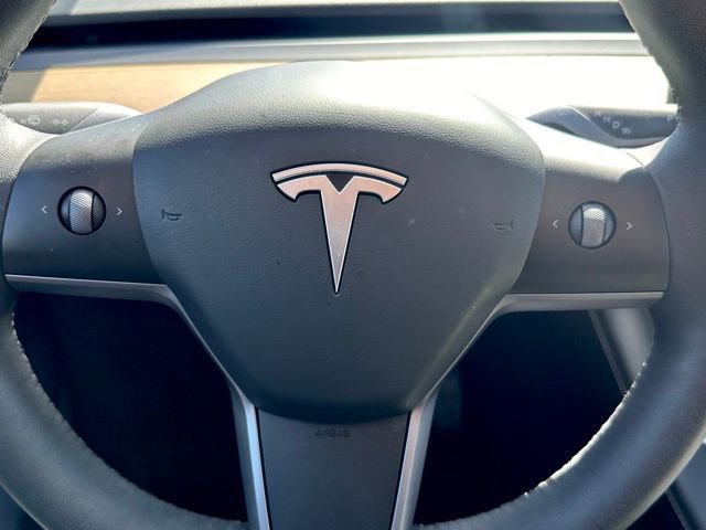 Used 2023 Tesla Model Y Long Range image 8