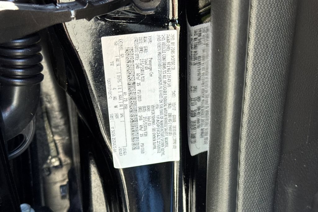 Used 2018 Ford Focus SE FWD image 29