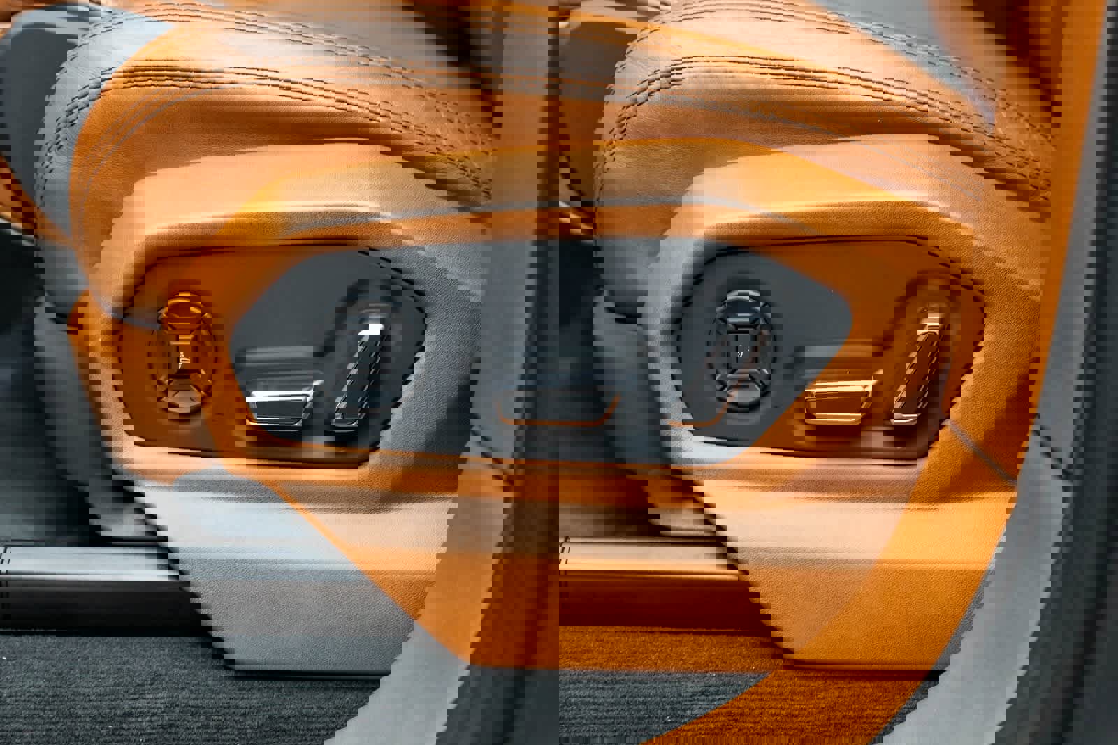 Used 2022 Lamborghini Urus image 31