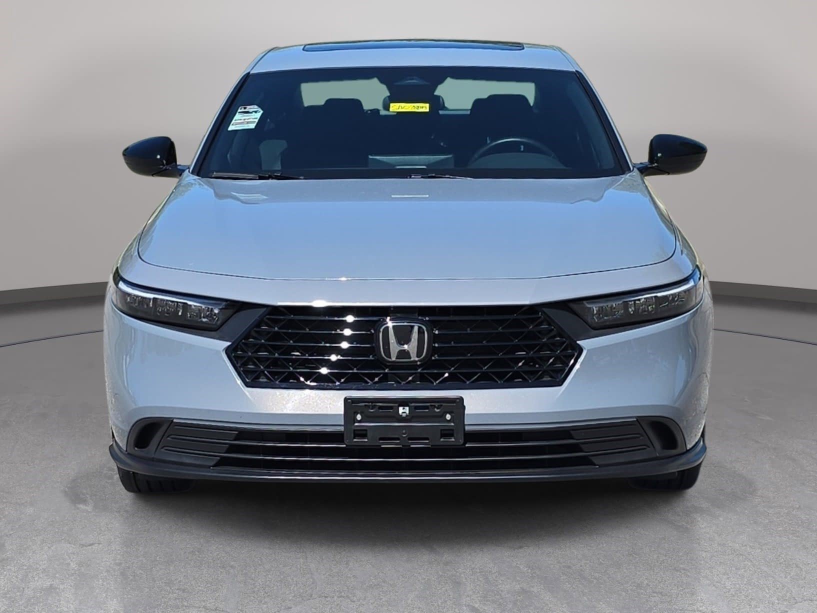 Used 2025 Honda Accord Sport image 2