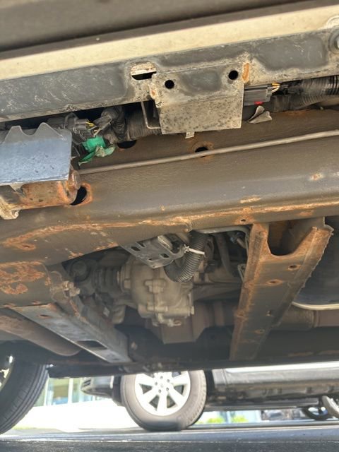 Used 2019 Chevrolet Suburban Premier w/ Premier Plus Edition AWD/4WD image 13