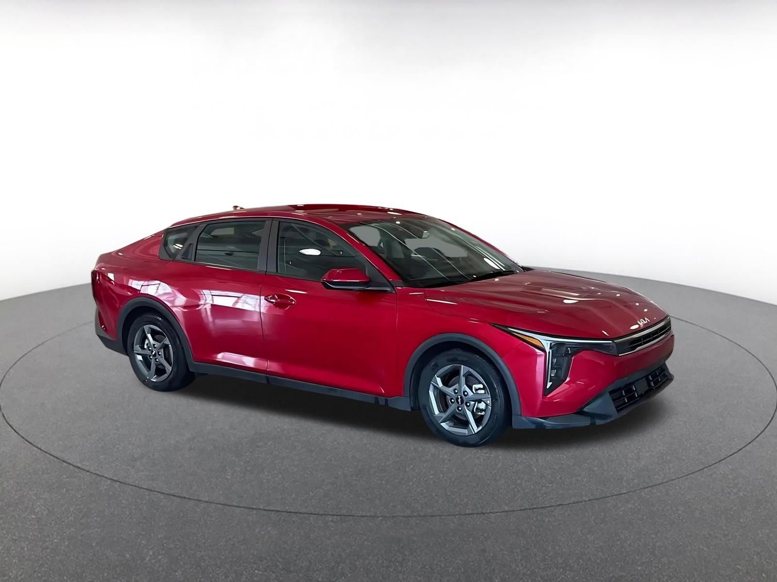 Used 2025 Kia K4 LXS video 2