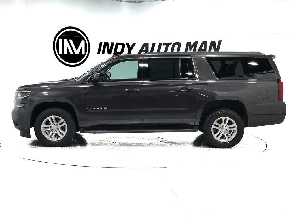 Used 2017 Chevrolet Suburban LT image 7