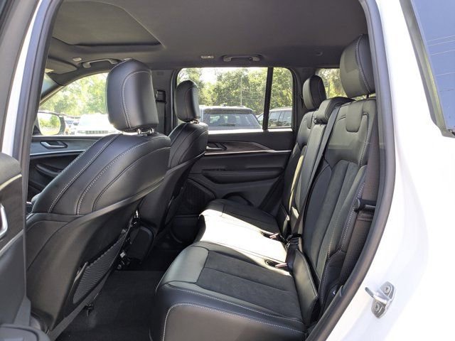 New 2026 Jeep Grand Cherokee Altitude RWD image 14
