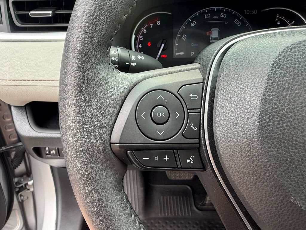 Certified 2023 Toyota RAV4 XLE Premium AWD/4WD image 31