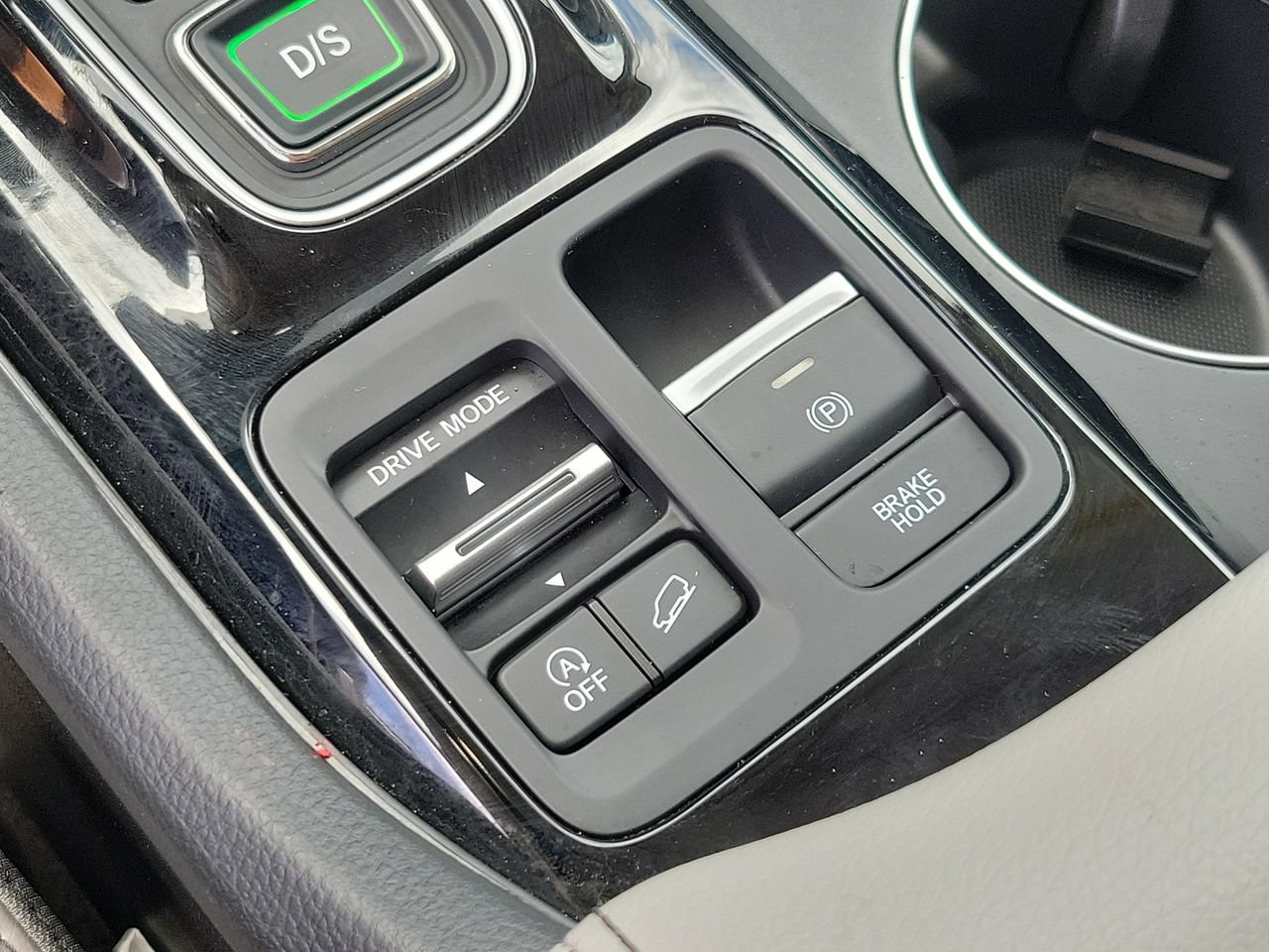 Used 2025 Honda Pilot EX-L image 28