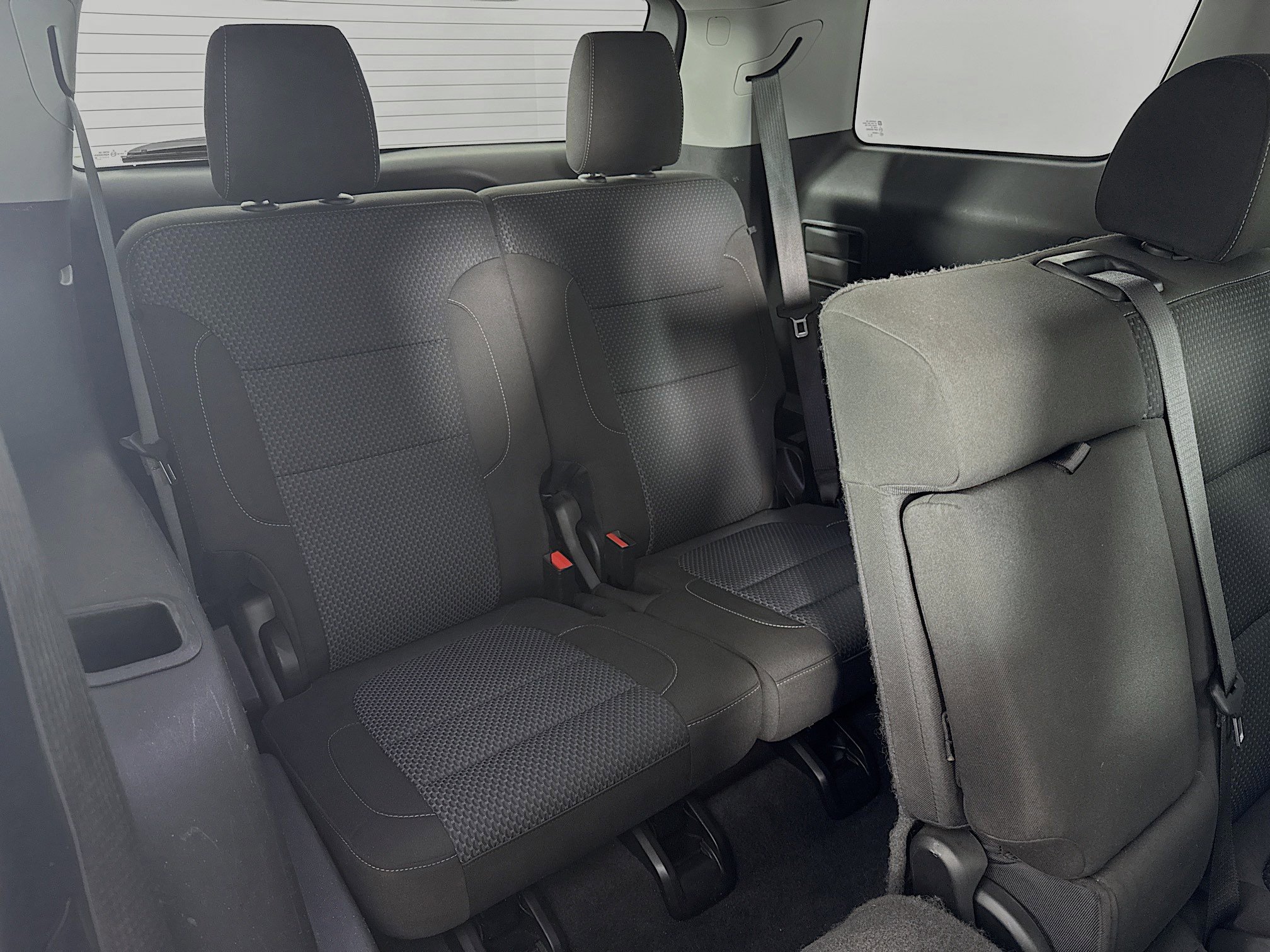 Used 2020 GMC Acadia SLE w/ Driver Convenience Package image 26