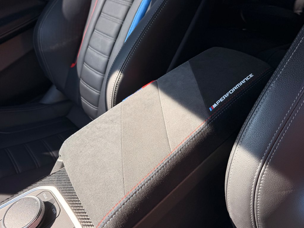 Used 2025 BMW M2 w/ Lighting Package RWD image 19