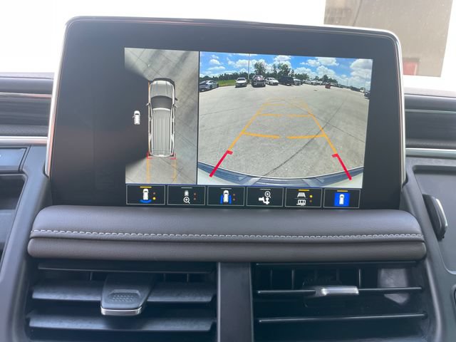 Used 2022 GMC Yukon XL SLT w/ SLT Luxury Package RWD image 21