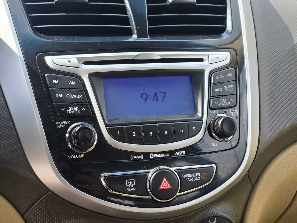 Used 2013 Hyundai Accent GLS w/ Premium Pkg FWD image 28