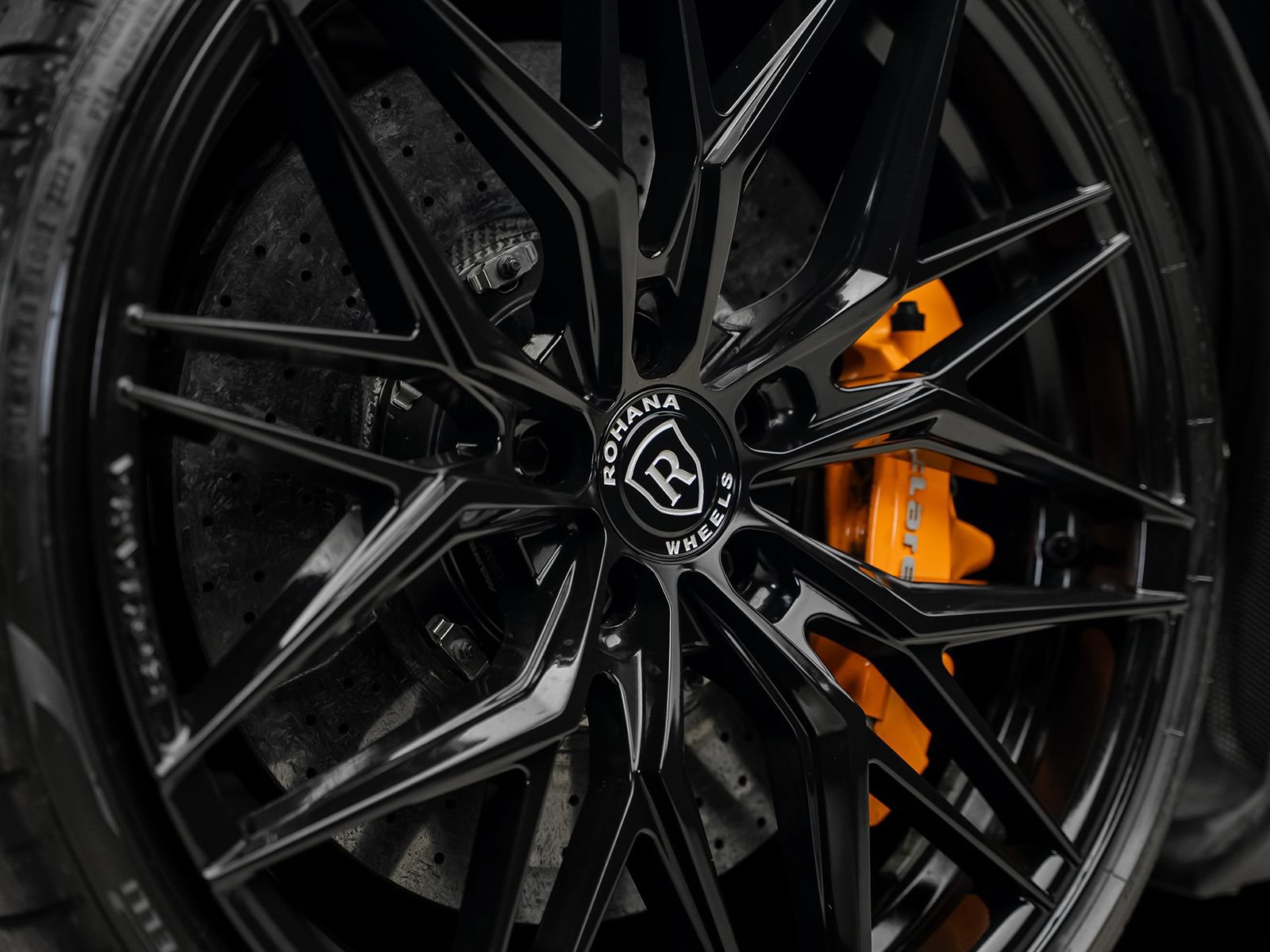 Used 2020 McLaren 720S Spider RWD image 26