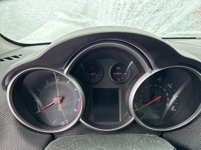 Used 2011 Chevrolet Cruze LT image 8