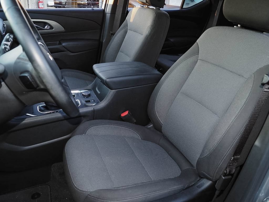 Used 2024 Chevrolet Traverse LT AWD/4WD image 8
