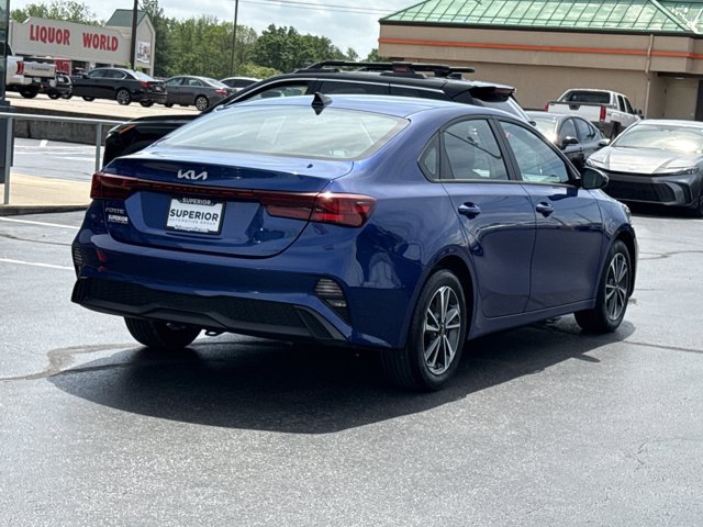 Used 2024 Kia Forte LXS w/ LXS Technology Package FWD image 3