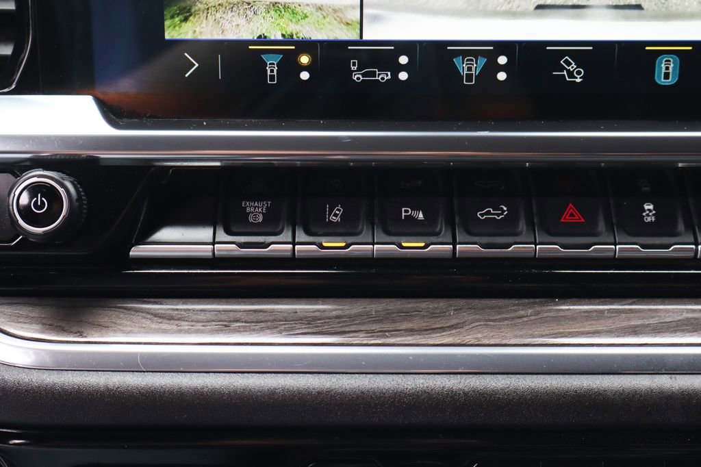 Used 2024 Chevrolet Silverado 3500 LTZ w/ LTZ Plus Package AWD/4WD image 37