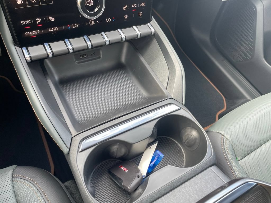 New 2026 GMC Terrain AT4 AWD/4WD image 18