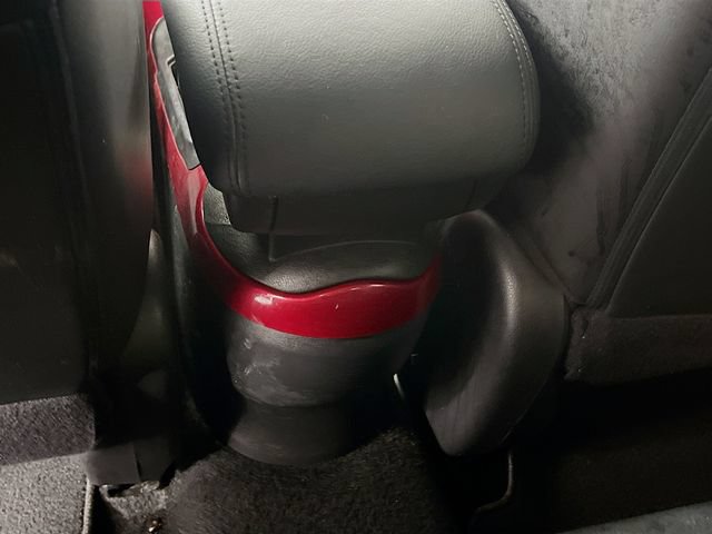 Used 2014 Nissan Juke SL FWD image 28