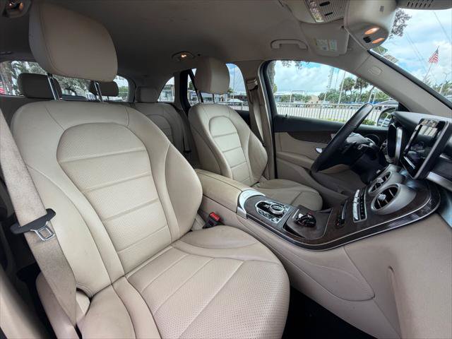 Used 2019 Mercedes-Benz GLC 300 image 13
