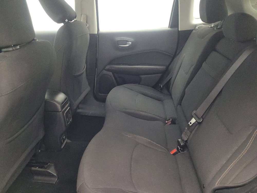 Used 2019 Jeep Compass Sport FWD image 18