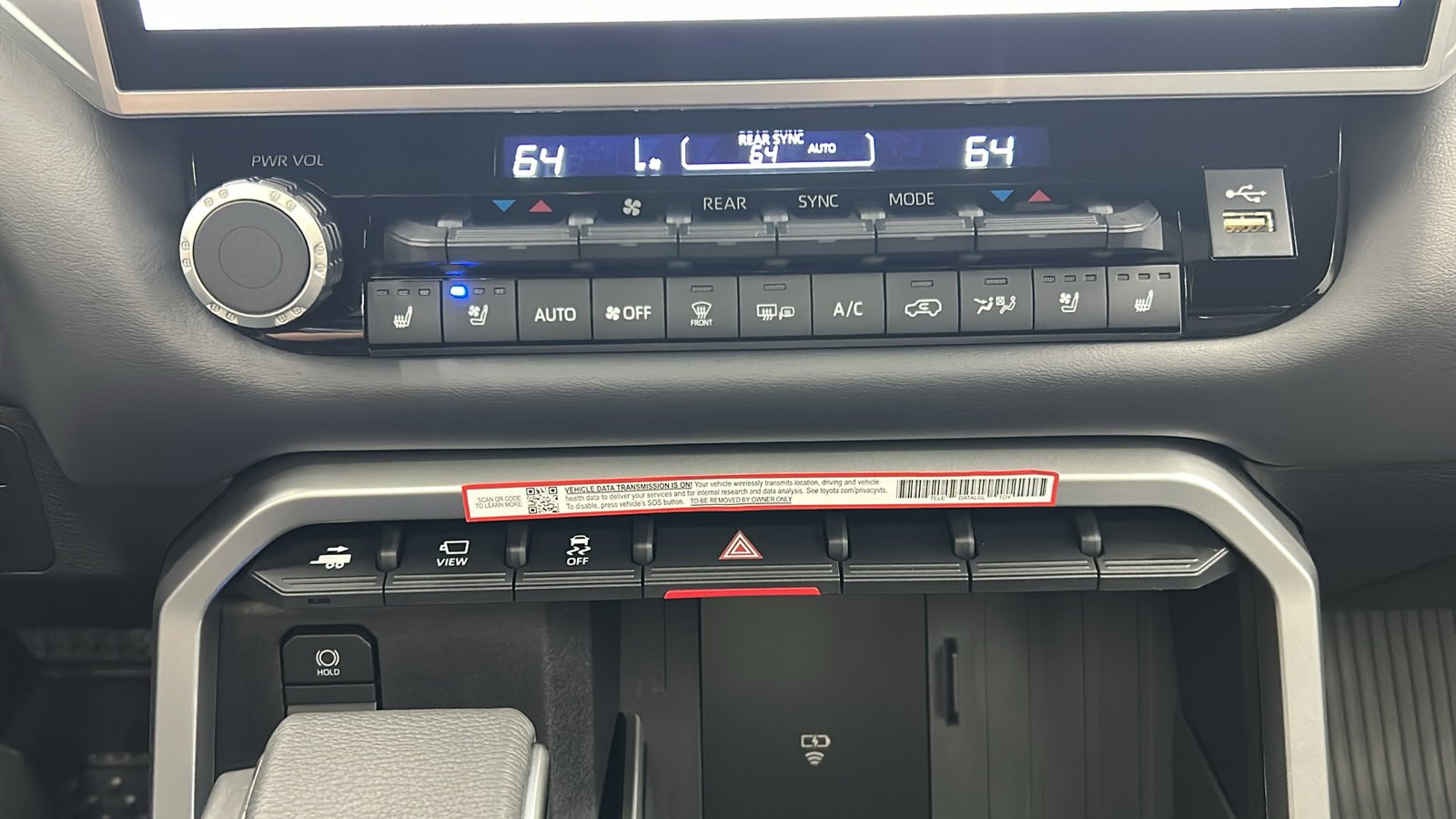 Used 2025 Toyota Sequoia Platinum image 25