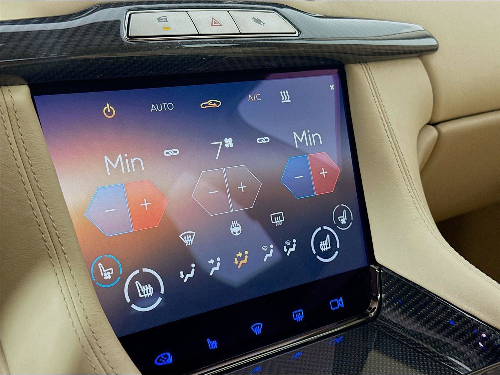 New 2025 Karma Revero Luxury RWD image 13