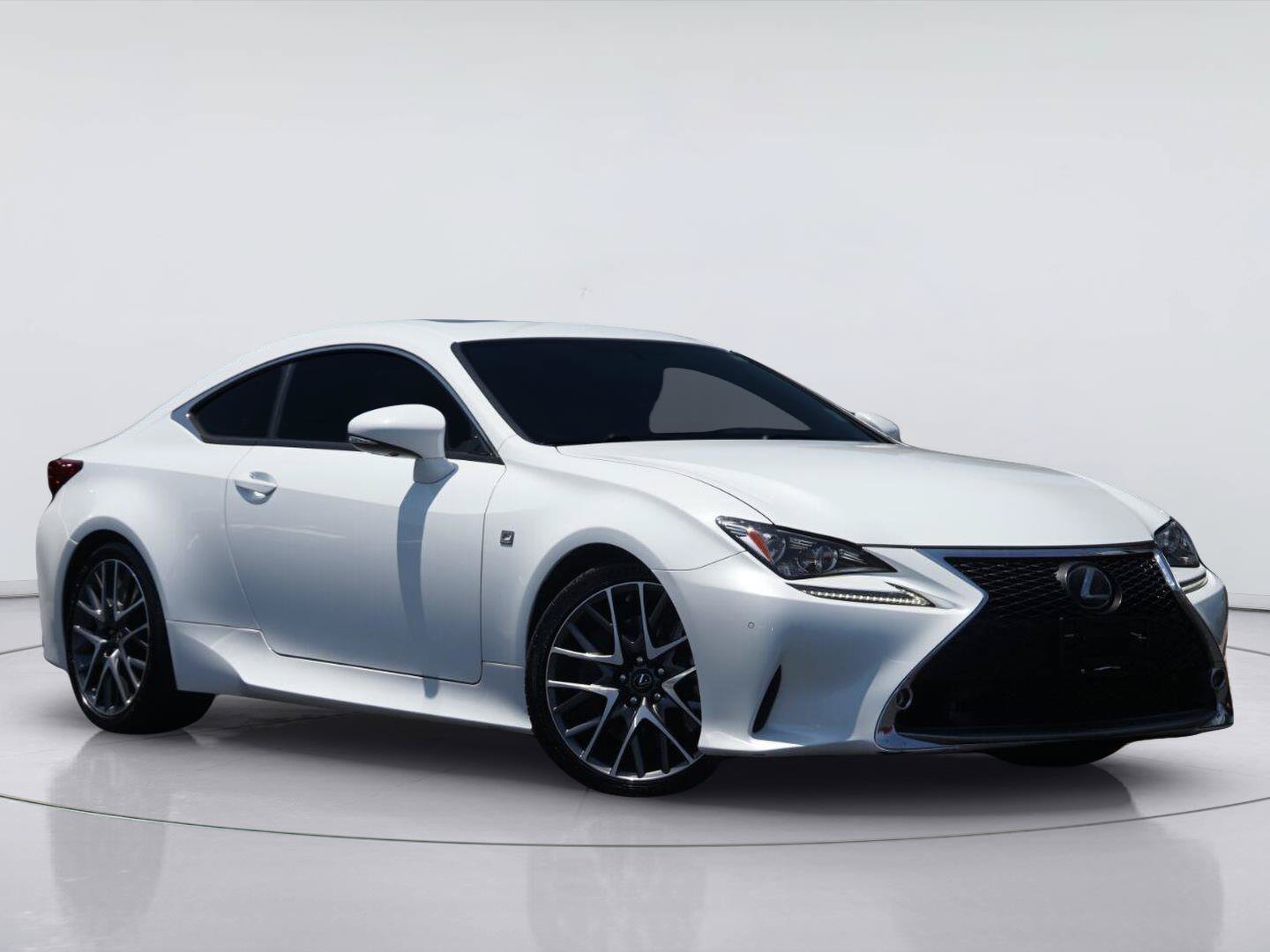 Used 2016 Lexus RC 350 RWD image 2