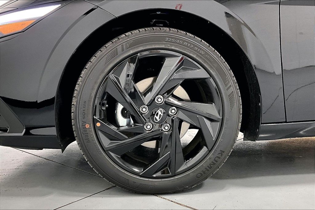 New 2026 Hyundai Elantra SEL Sport Premium FWD image 27