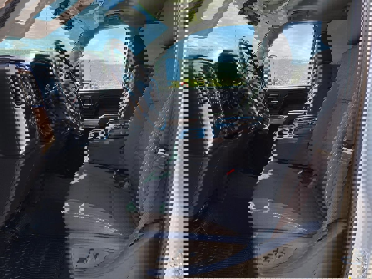 Used 2015 Chevrolet Silverado 2500 LT w/ Z71 Package, Off-Road AWD/4WD image 12