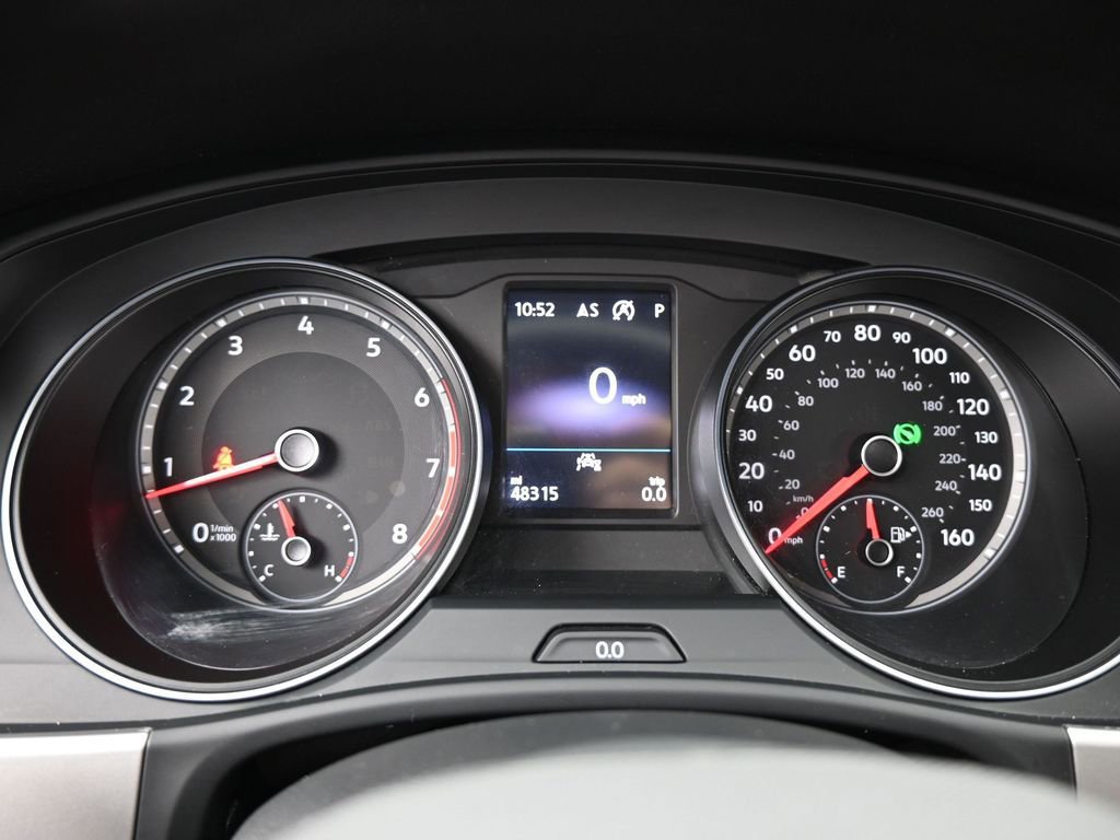 Used 2021 Volkswagen Atlas Cross Sport SE w/ Panoramic Sunroof Package image 32