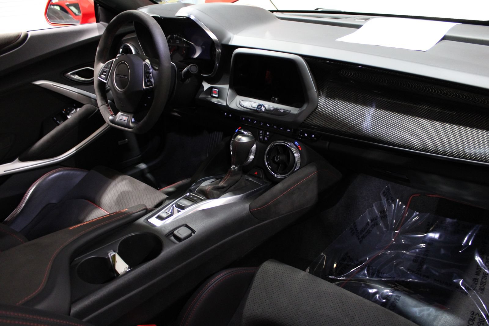 Used 2019 Chevrolet Camaro ZL1 RWD image 32