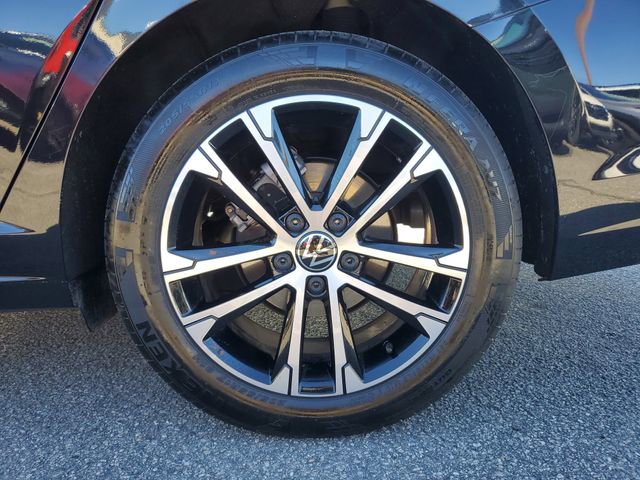 Used 2024 Volkswagen Jetta Sport image 8