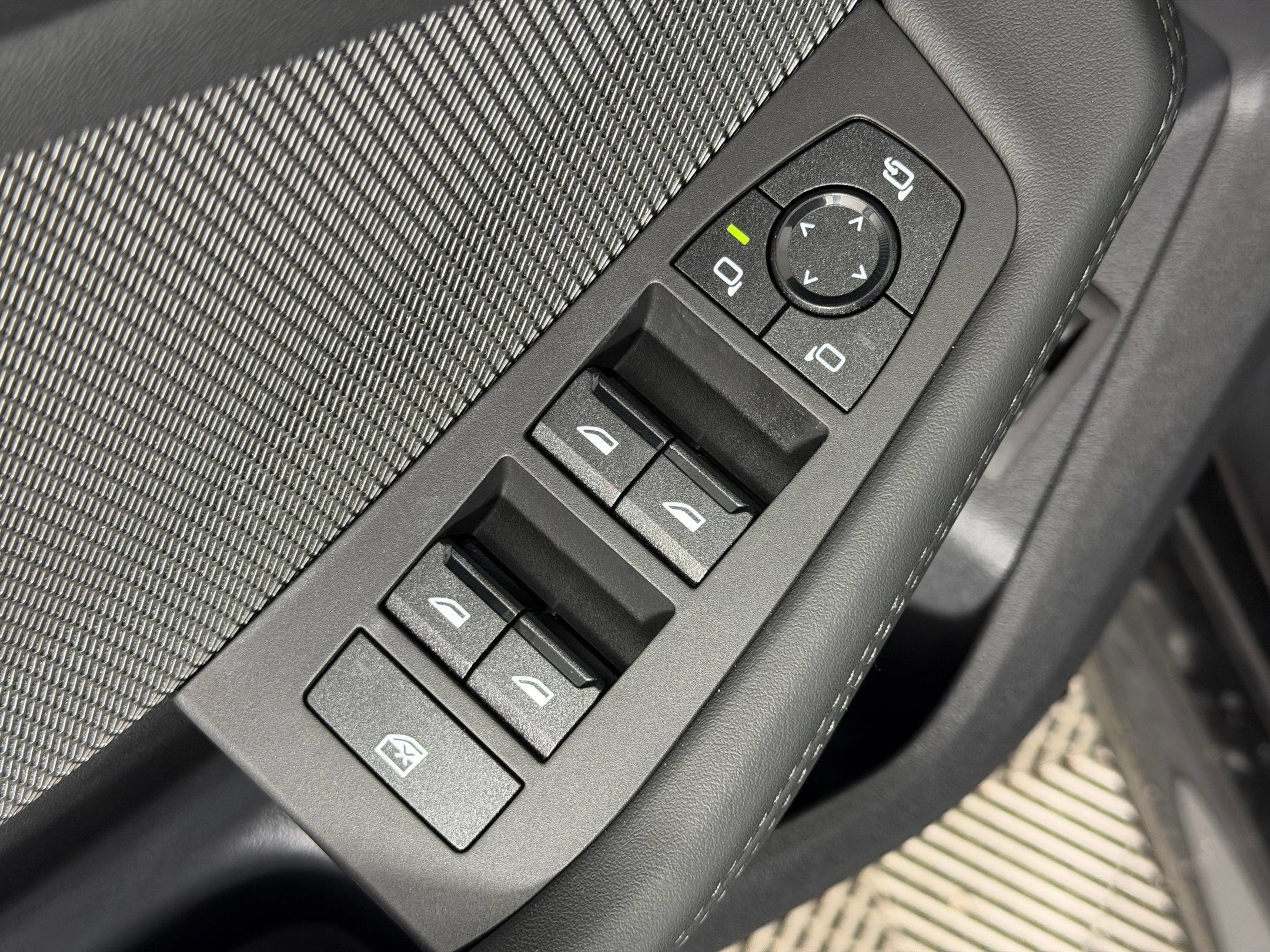 Used 2026 BMW 228i w/ Technology Package FWD image 13