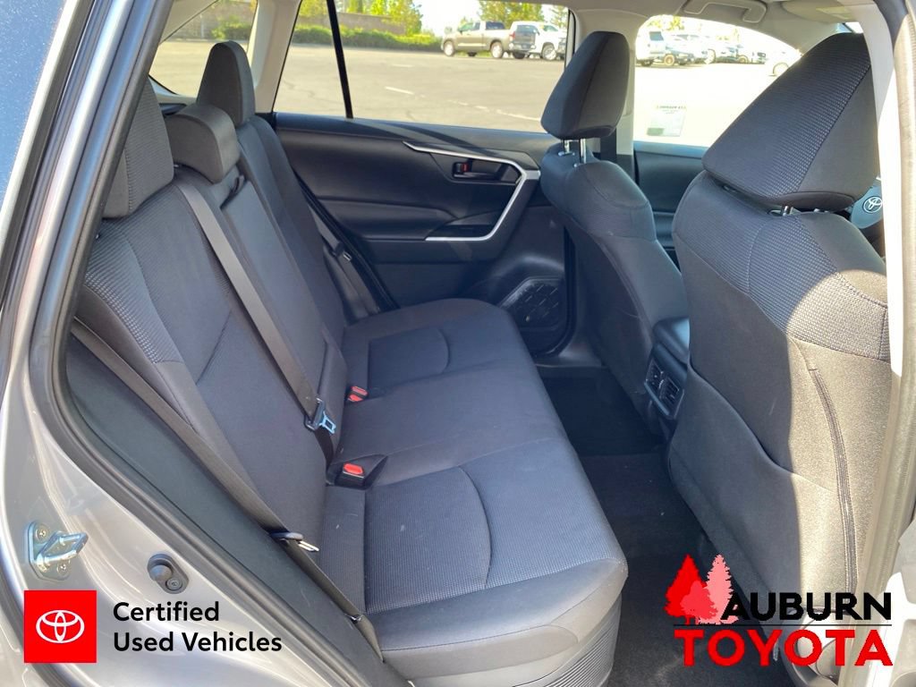 Certified 2024 Toyota RAV4 LE AWD/4WD image 17