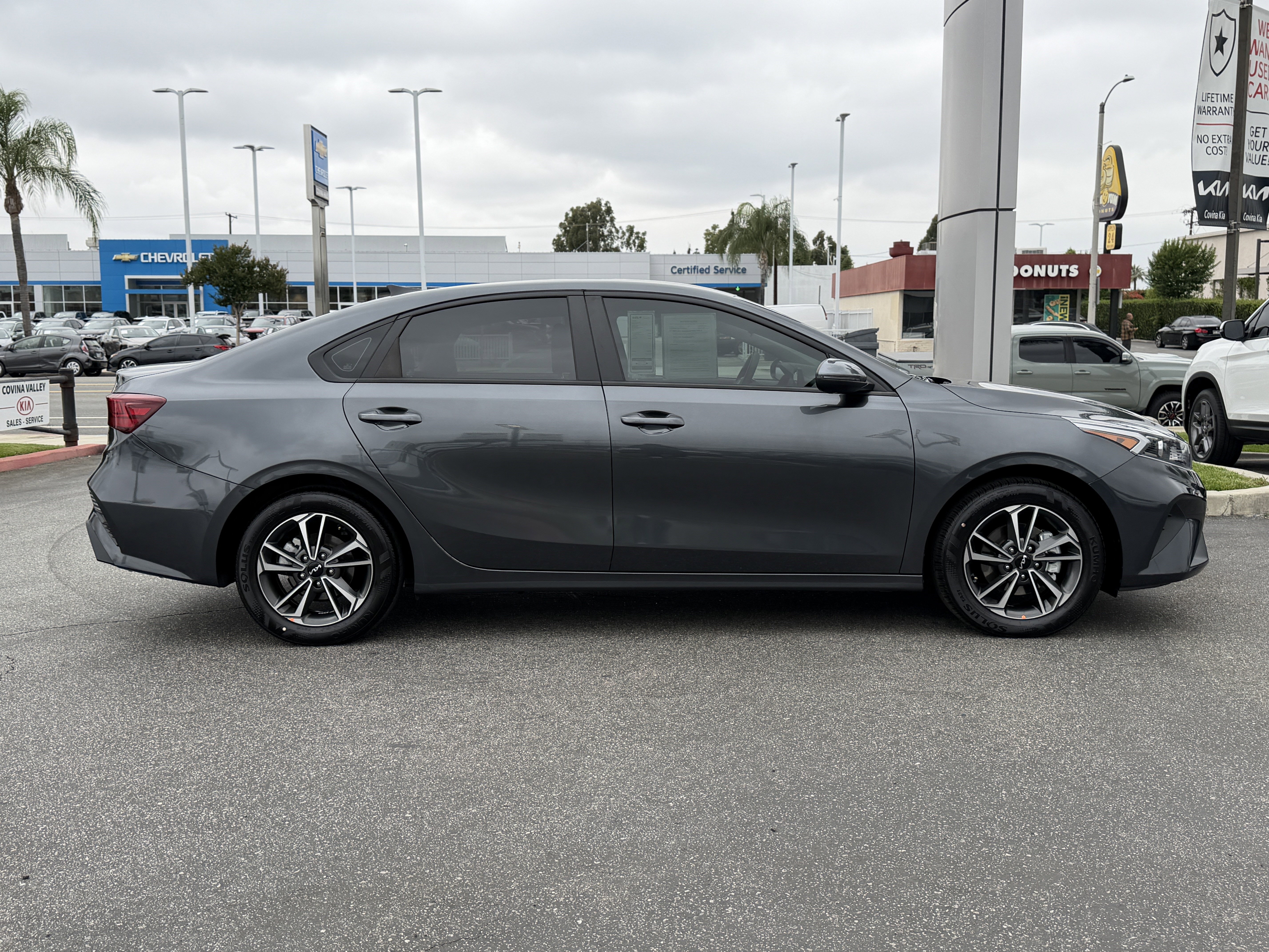 Certified 2024 Kia Forte LXS w/ LXS Technology Package FWD image 9