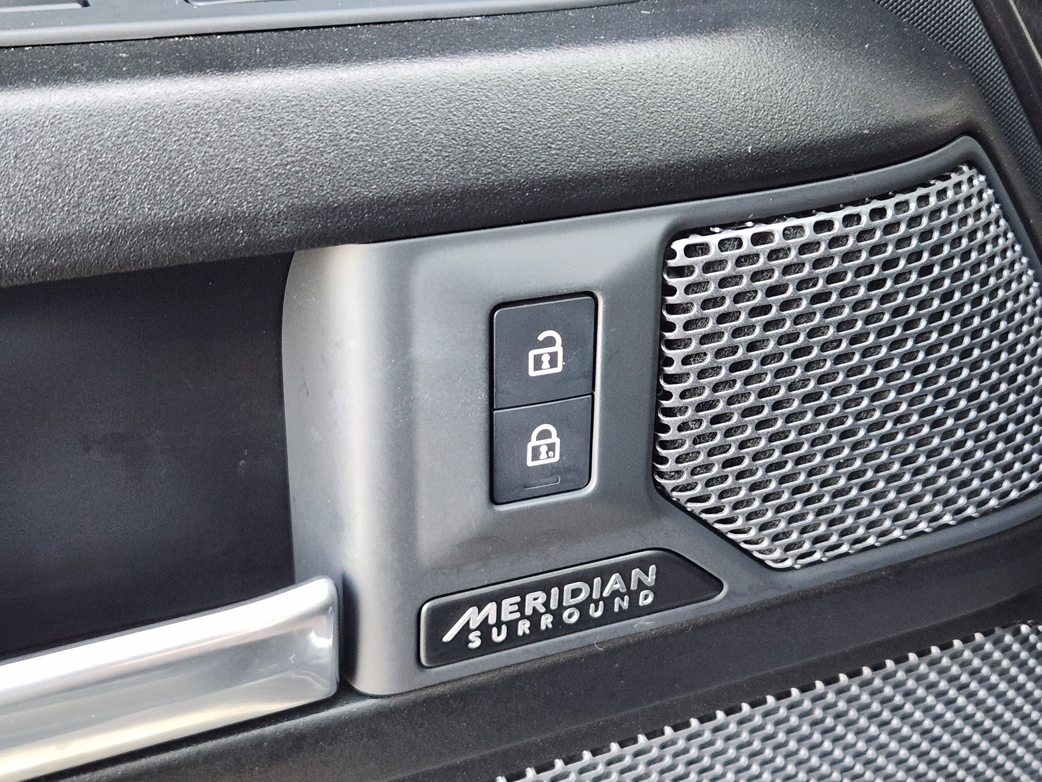 Certified 2023 Land Rover Defender 110 Carpathian Edition image 26