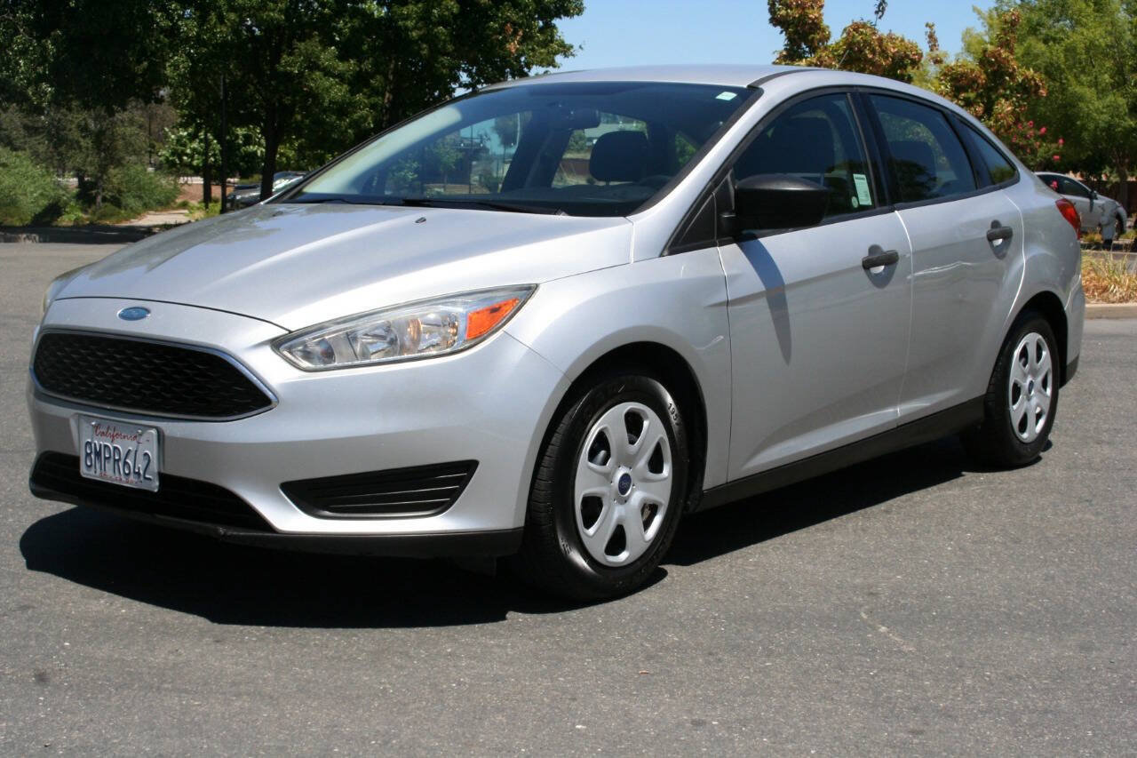 Used 2017 Ford Focus S FWD image 9
