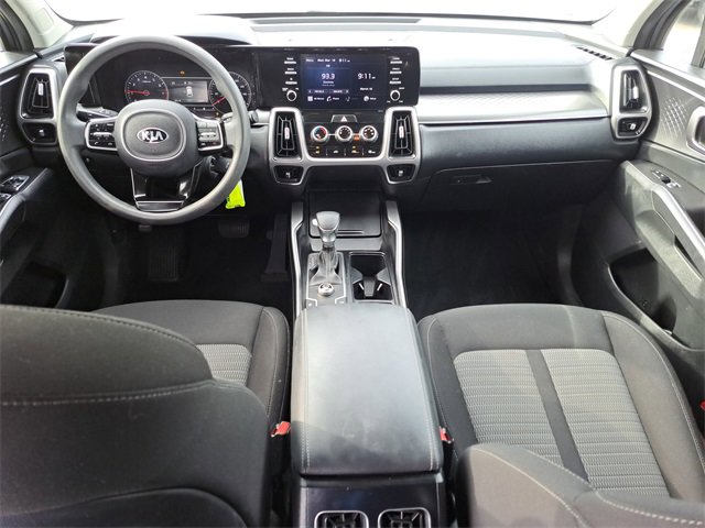 Used 2021 Kia Sorento LX image 10